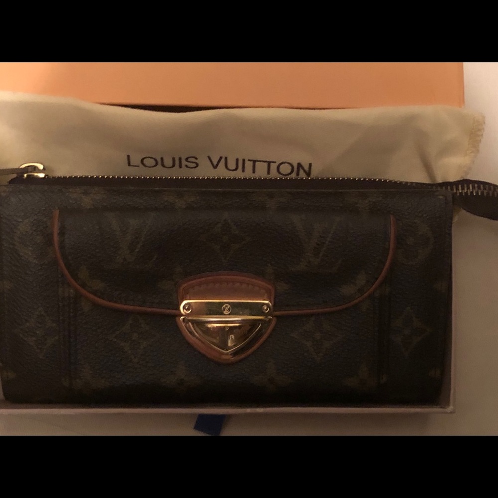 Louis Vuitton Monogram Zip Around Wallet